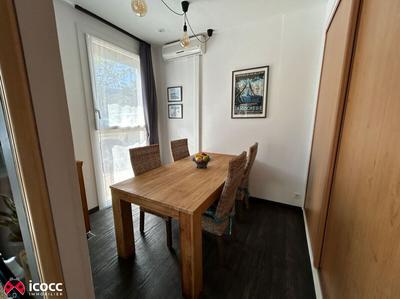 Maison - 87 m² - 5 pièces