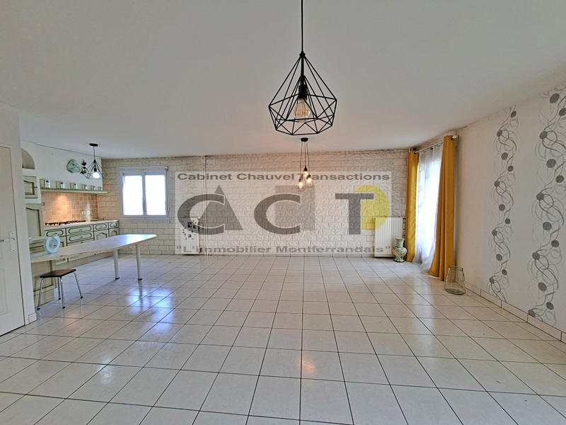 Appartement - 76 m² - 4 pièces