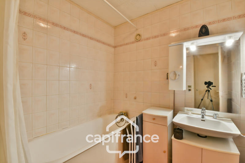 Appartement - 85 m² - 4 pièces