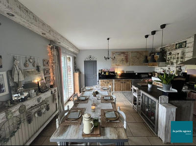 Ferme - 285 m² - 8 pièces
