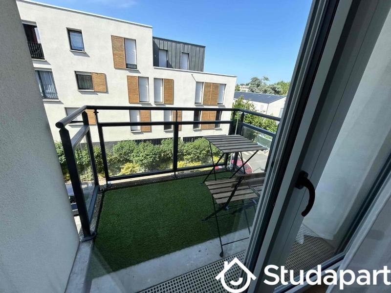 Chambre - 11 m² - 1 pièce