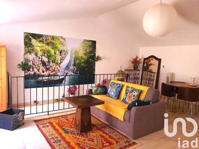 Maison - 197 m² - 7 pièces