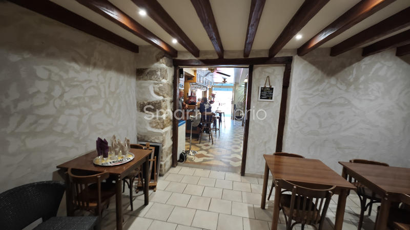 Local commercial - 313 m²