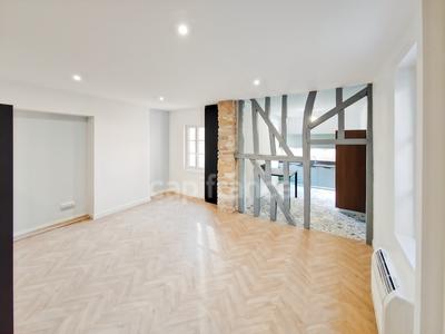 Appartement - 97 m² - 3 pièces