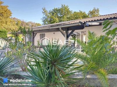 Maison - 101 m² - 5 pièces