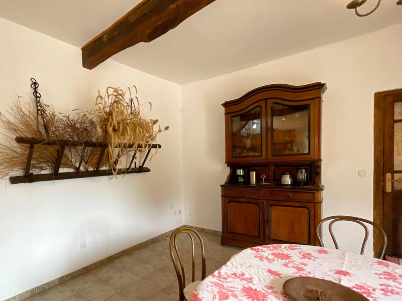 Maison - 260 m² - 8 pièces