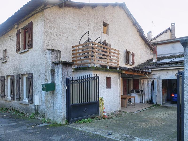 Maison - 121 m² - 7 pièces