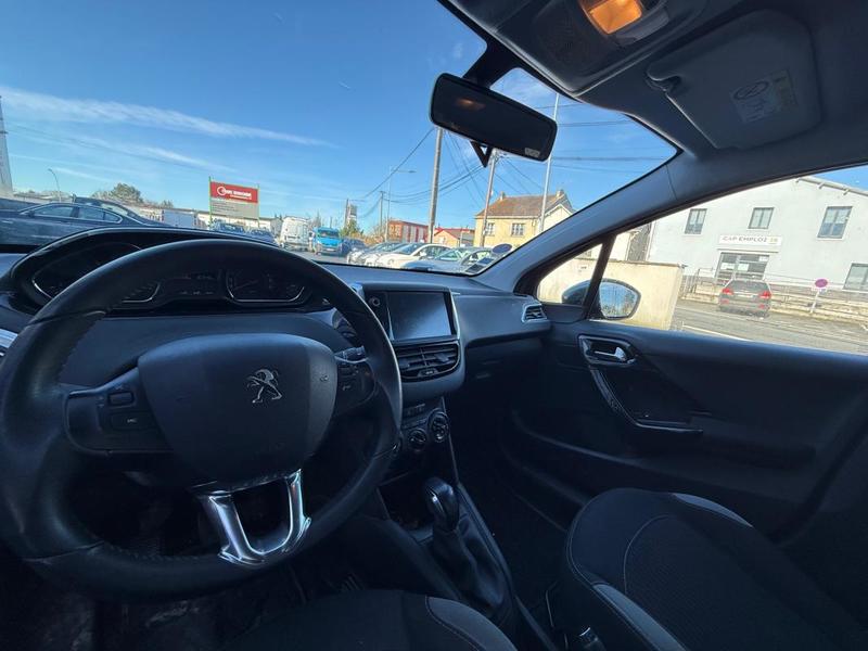 Peugeot 208 1.2 i 82 Ch Style Garantie 12 Mois / Reprise Possible