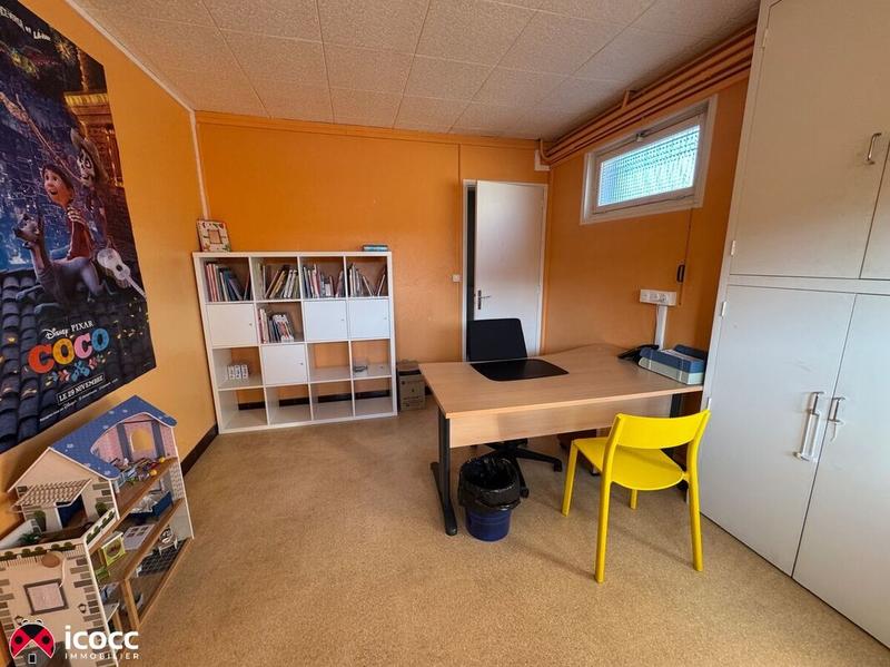 Bureau - 342 m² - 19 pièces