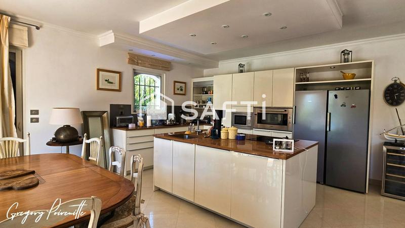 Villa - 147 m² - 4 pièces