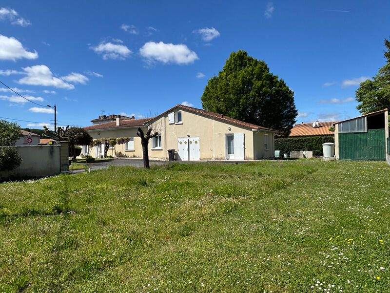 Maison - 88 m² - 4 pièces