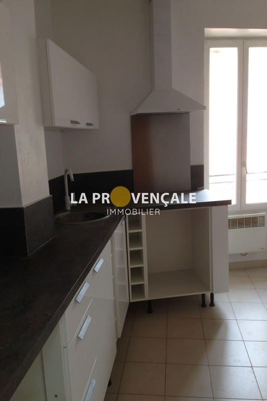 Appartement - 90 m² - 4 pièces