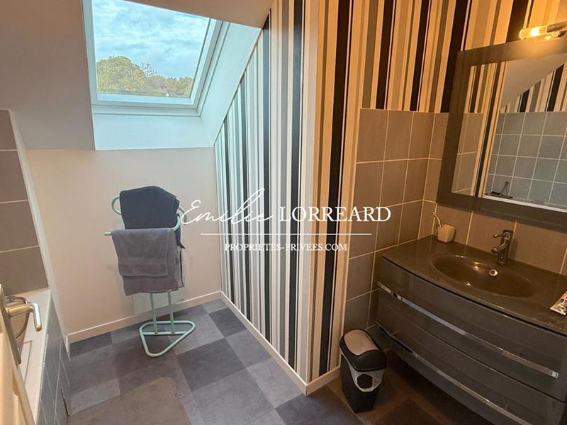 Maison - 122 m² - 6 pièces