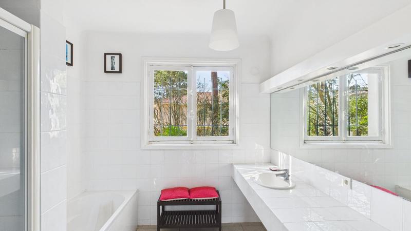 Demeure - 285 m² - 8 pièces