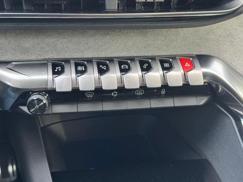 Peugeot 3008 PureTech 130ch s&amp;S Bvm6 Gt