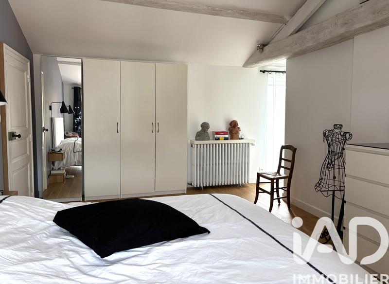 Maison - 245 m² - 8 pièces