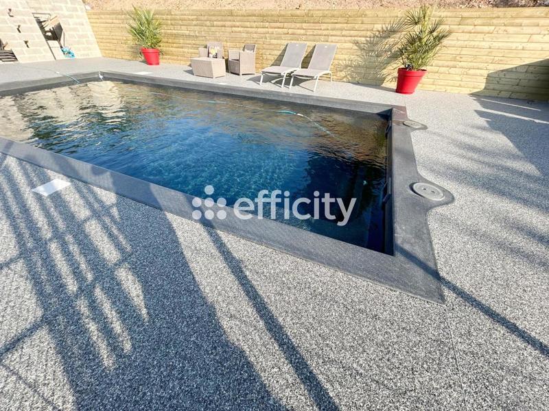 Maison - 120 m² - 7 pièces