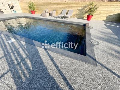 Maison - 120 m² - 7 pièces