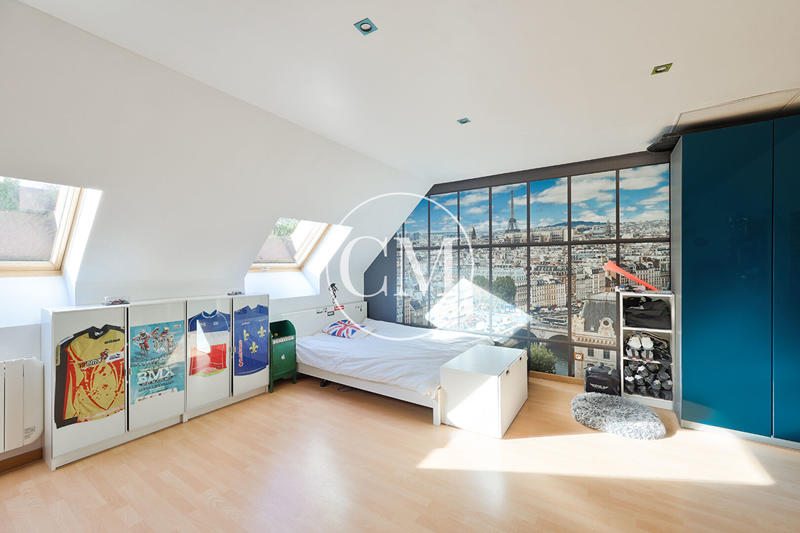 Maison - 182 m² - 6 pièces