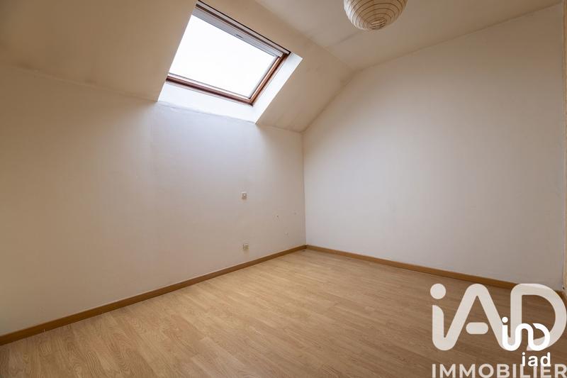 Maison - 180 m² - 13 pièces