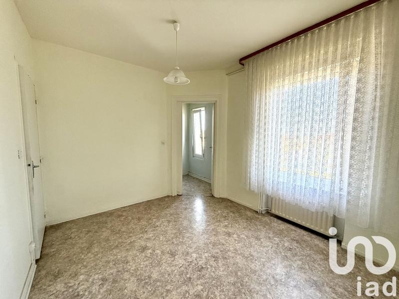 Maison - 95 m² - 5 pièces