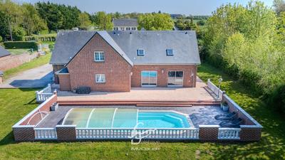 Maison - 167 m² - 5 pièces