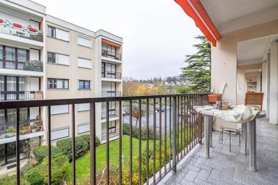 Appartement - 100 m² - 5 pièces