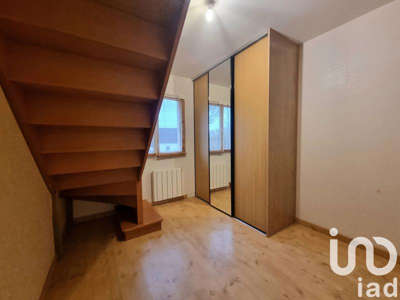 Maison - 147 m² - 9 pièces