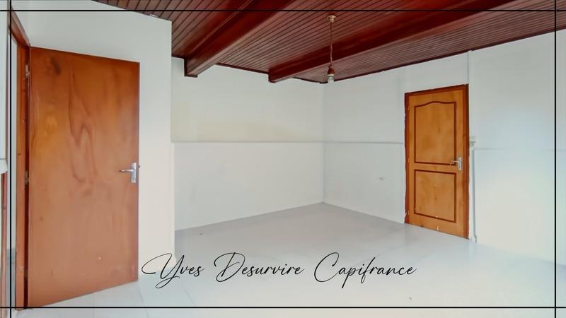 Maison - 97 m² - 5 pièces