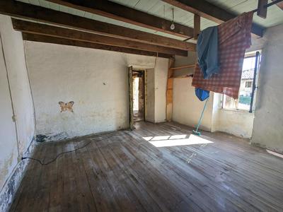 Maison - 80 m² - 3 pièces