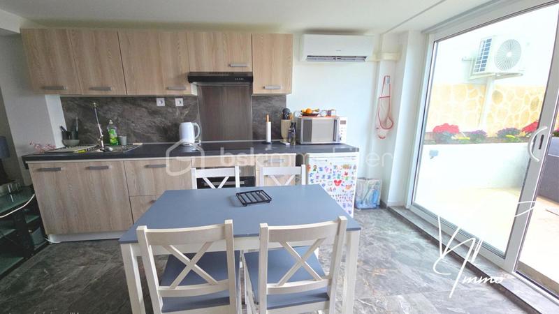 Maison - 92 m² - 5 pièces