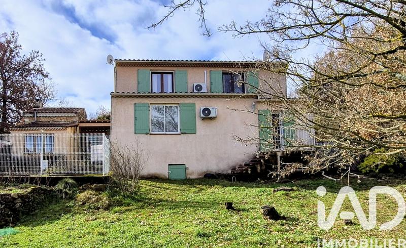 Maison - 138 m² - 5 pièces