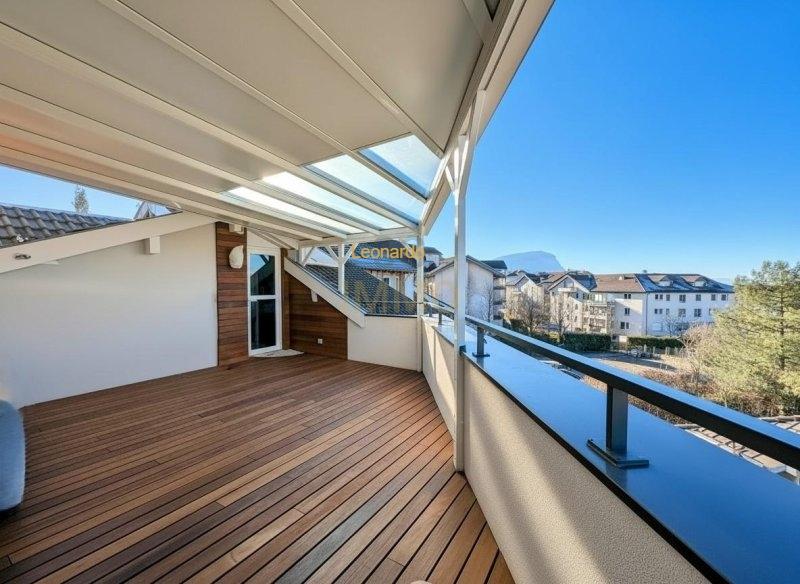 Appartement - 96 m² - 3 pièces