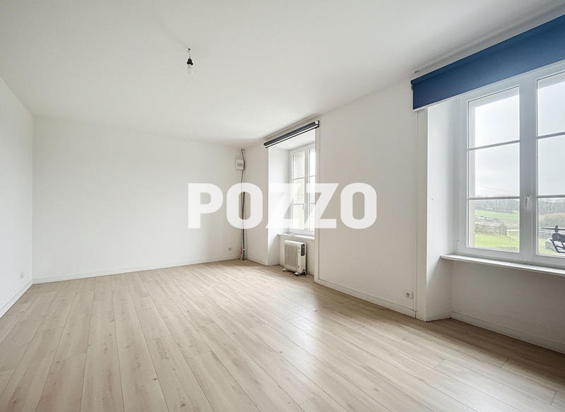 Maison - 224 m² - 6 pièces