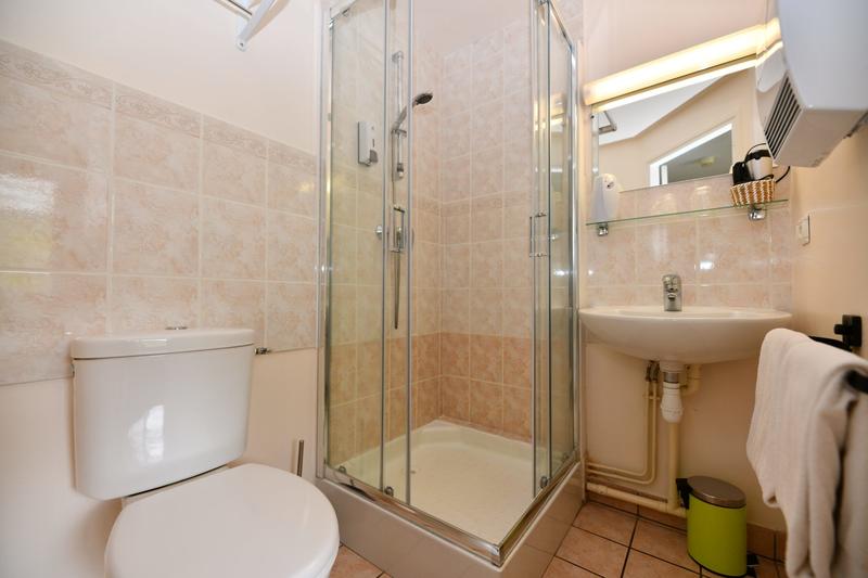 Fonds de commerce - Hôtellerie / Restauration - 548 m²