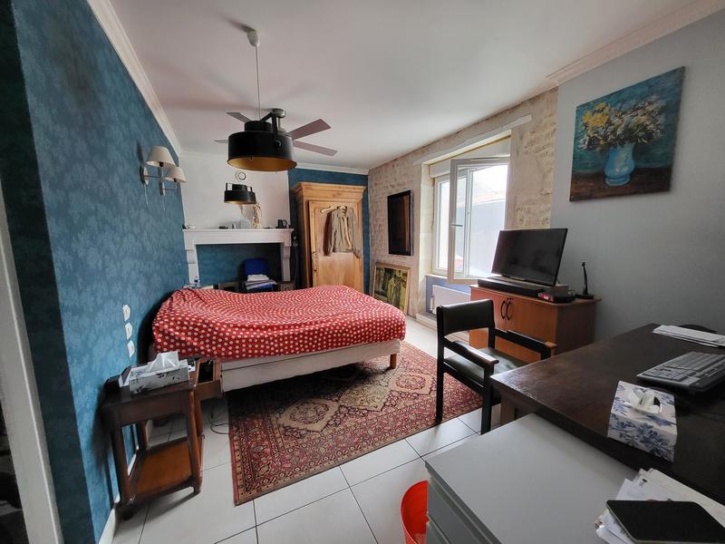 Maison - 228 m² - 6 pièces