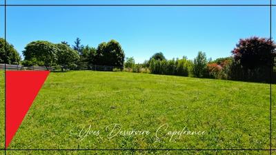 Terrain constructible - 930 m²