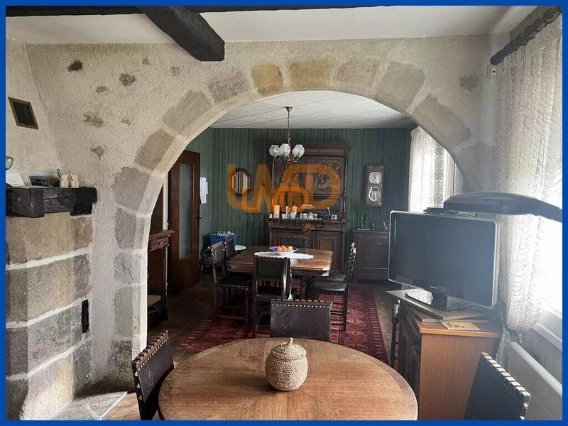 Maison - 155 m² - 6 pièces