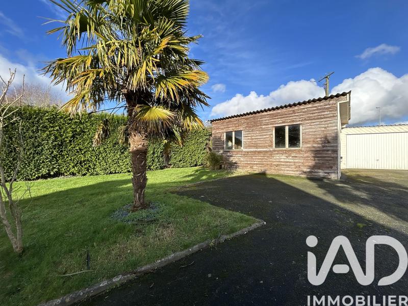 Maison de maîtres - 272 m² - 9 pièces