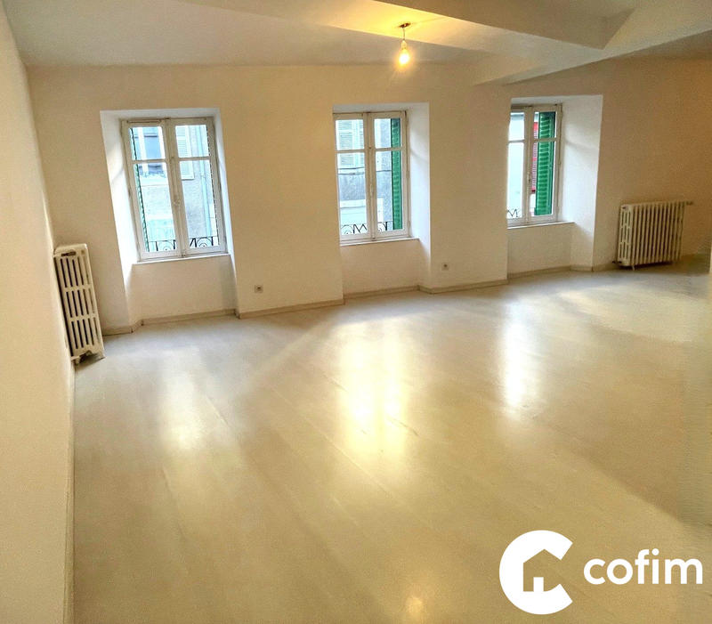 Maison ancienne - 111 m² - 4 pièces