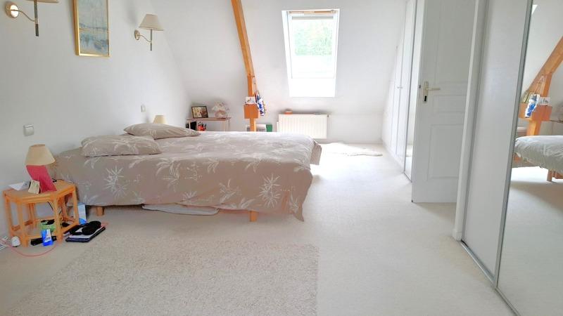 Demeure - 324 m² - 13 pièces