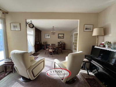 Appartement - 100 m² - 6 pièces