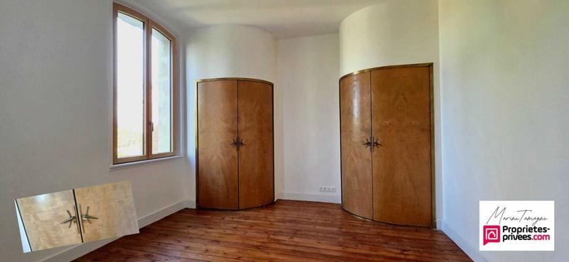 Maison - 403 m² - 11 pièces