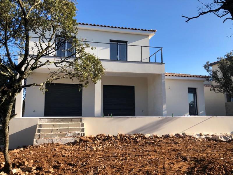 Maison - 95 m² - 4 pièces