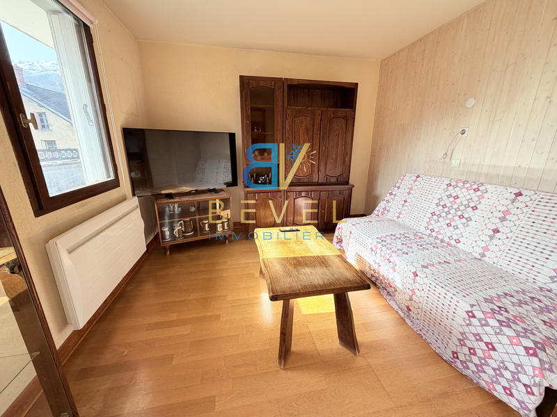 Appartement - 77 m² - 4 pièces