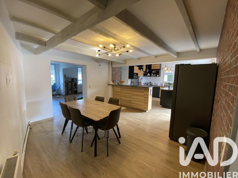 Maison - 205 m² - 5 pièces