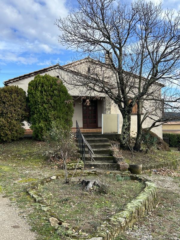 Maison traditionnelle - 113 m² - 4 pièces