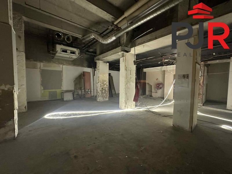 Local commercial - 260 m²