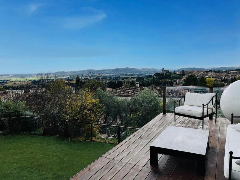 Villa - 220 m² - 7 pièces