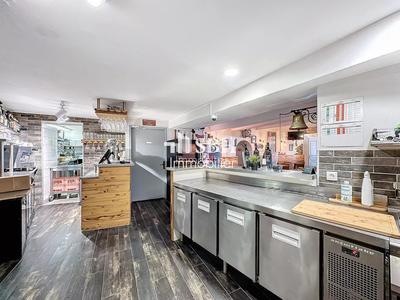 Fonds de commerce - Magasins - 140 m²